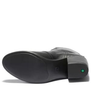 brynlee park chelsea boot